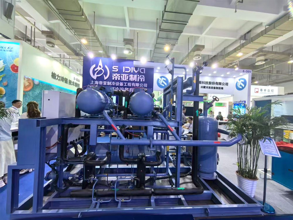 Dalawang parallel screw compressor unit